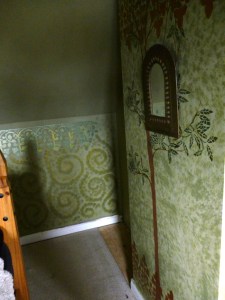 I believe I mentioned I had been experimenting with more colour! :D