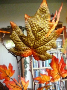 Wire wrap each leaf onto the twigs thoroughly.